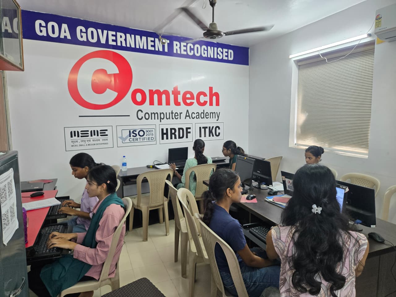Comtech academy classroom setup in Ponda Goa